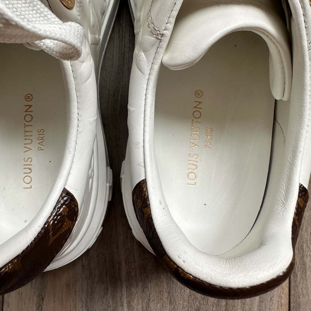 Louis Vuitton Time Out Sneaker - Picture 9 of 10